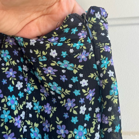 Dressbarn Size 22 Floral Chiffon Maxi Skirt Made in USA Lightweight - Picture 7 of 10
